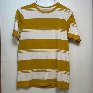 Wonder nation‎ XL 14/16 boys, mustard, yellow, and white striped shirt. Used.